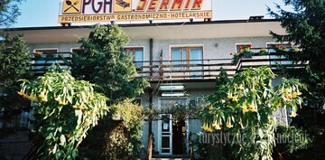Motel JERMIR - Strzyżawa ulica Strzyżawa-szosa nr noclegi 