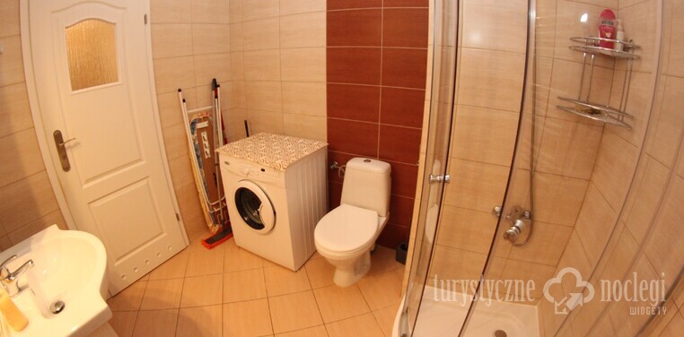 Komfortowy apartament w niskiej cenie z pralką! | Ustka - kwatera prywatna nad morzem